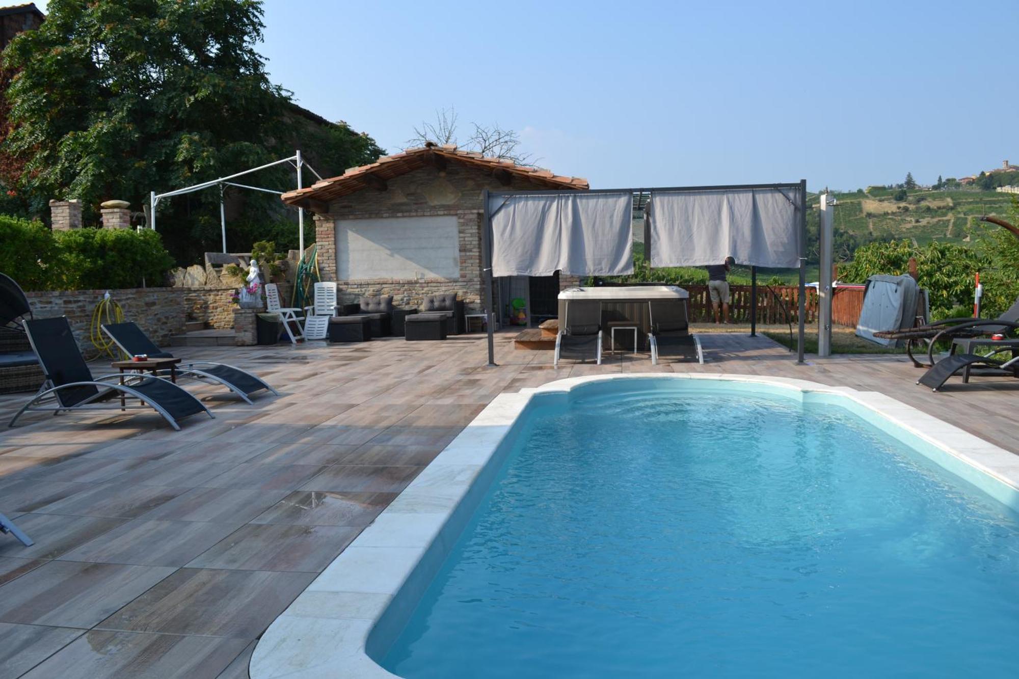 Agriturismo San Martino Castiglione Tinella Exterior foto